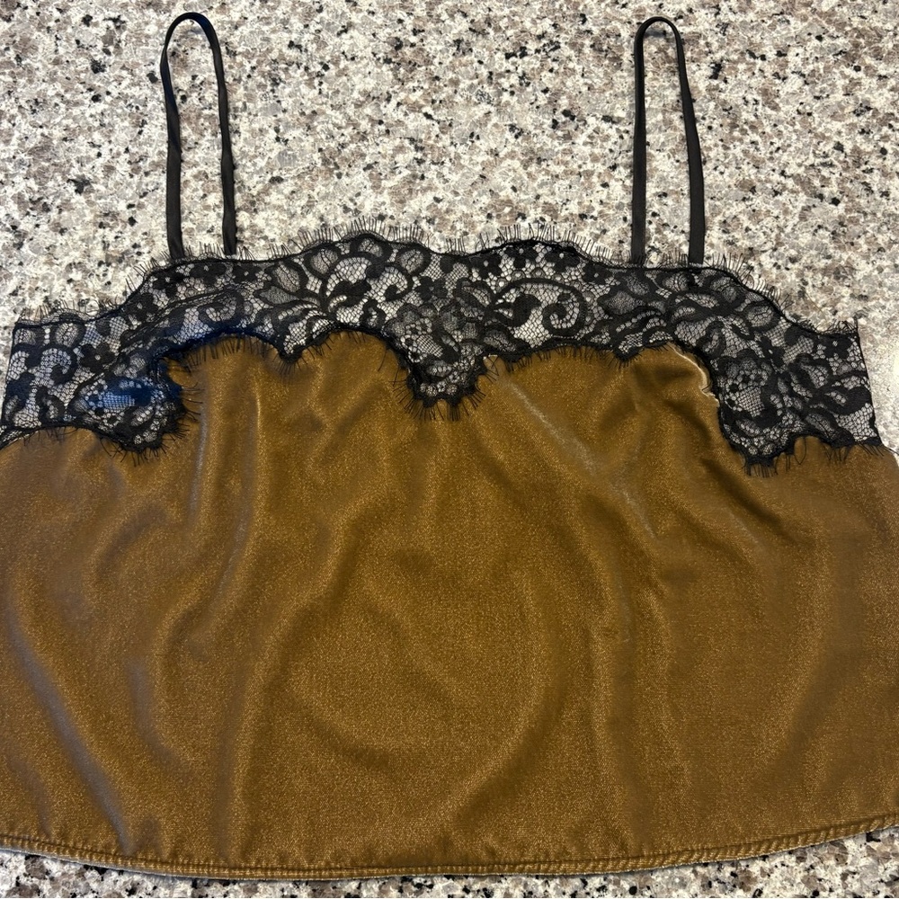 House of Harlow 1960 Crop Top